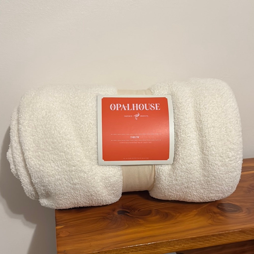 Opalhouse Cream Throw Blanket